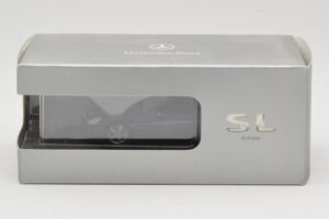 Mercedes SL R230 Tenorit Grey Metallic Minichamps 1:43 B66962392 Metāls — attēls 4 no 4