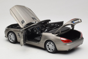 Mercedes SL500 R231 Dark Grey Matt Norev 1:18 183590 Metāls — attēls 6 no 9