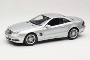 Mercedes SL55 AMG R230 Sudrabs Maisto 1:18 36894 Metāls