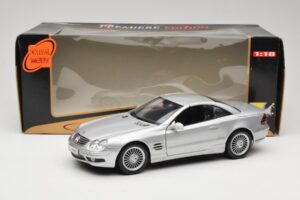 Mercedes SL55 AMG R230 Sudrabs Maisto 1:18 36894 Metāls — attēls 8 no 8