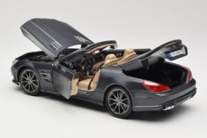 Mercedes SL65 AMG Black Series R230 Matte Black Maisto 1:18 36198 Metāls — attēls 5 no 8