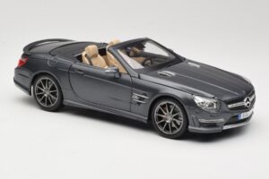 Mercedes SL65 AMG Black Series R230 Matte Black Maisto 1:18 36198 Metāls — attēls 6 no 8