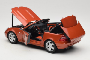 Mercedes SLK R170 230 AMG Orange Metallic Minichamps 1:18 B66005227 Metāls — attēls 5 no 9