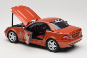 Mercedes SLK R170 230 AMG Orange Metallic Minichamps 1:18 B66005227 Metāls — attēls 6 no 9
