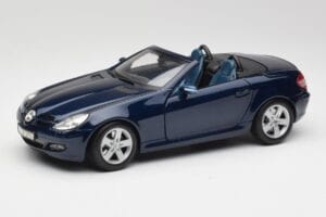 Mercedes SLK R171 Zils Maisto 1:18 B66962190 Metāls