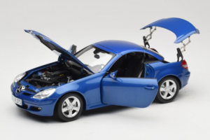 Mercedes SLK R171 Blue Metallic Minichamps 1:18 100033131 Metāls — attēls 2 no 11