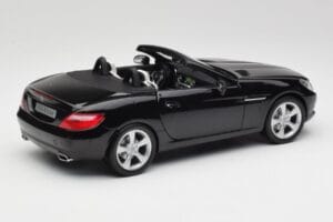 Mercedes SLK R172 Magnetite Melns Minichamps 1:18 B66960514 Metāls — attēls 3 no 8