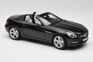 Mercedes SLK R172 Magnetite Melns Minichamps 1:18 B66960514 Metāls — attēls 6 no 8
