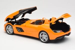 Mercedes SLR McLaren C199 Stirling Moss AMG Solarbeam Metallic Minichamps 1:18 100038400 Metāls — attēls 5 no 8