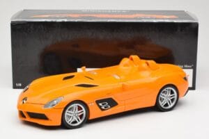 Mercedes SLR McLaren C199 Stirling Moss AMG Solarbeam Metallic Minichamps 1:18 100038400 Metāls — attēls 8 no 8