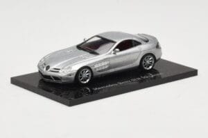 Mercedes SLR McLaren Crystal Silver Minichamps 1:43 B66961974 Metāls — attēls 2 no 4