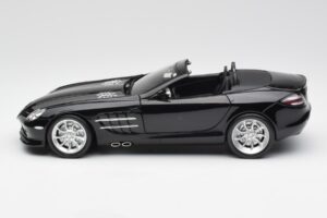 Mercedes SLR McLaren Roadster R199 Crystal Galaxit Melns Minichamps 1:18 B66961004 Metāls — attēls 4 no 8