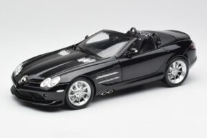 Mercedes SLR McLaren Roadster R199 Crystal Galaxit Melns Minichamps 1:18 B66961004 Metāls