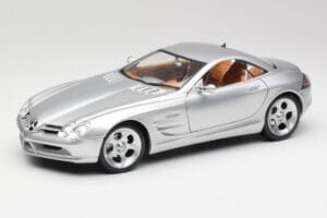 Mercedes SLR Vision Liquid Sudraba Maisto 1:18 B66962101 Metāls