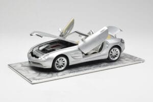 Mercedes SLR Vision Roadster Liquid Sudraba Maisto 1:18 B66963208 Metāls — attēls 2 no 8