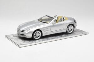 Mercedes SLR Vision Roadster Liquid Sudraba Maisto 1:18 B66963208 Metāls
