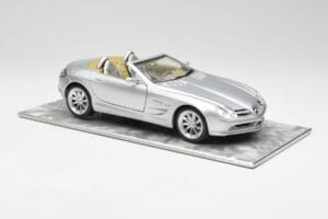Mercedes SLR Vision Roadster Liquid Sudraba Maisto 1:18 B66963208 Metāls — attēls 6 no 8