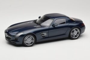 Mercedes SLS AMG C197 Blue Metallic Minichamps 1:18 100039021 Metāls