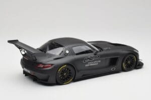 Mercedes AMG SLS C197 GT3 45 Gadi Driving Performance Minichamps 1:18 151133100 Metāls — attēls 2 no 6