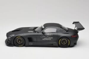 Mercedes AMG SLS C197 GT3 45 Gadi Driving Performance Minichamps 1:18 151133100 Metāls — attēls 3 no 6