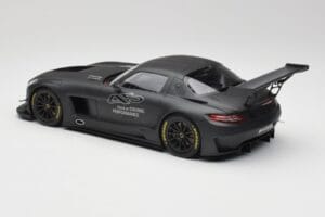 Mercedes AMG SLS C197 GT3 45 Gadi Driving Performance Minichamps 1:18 151133100 Metāls — attēls 5 no 6