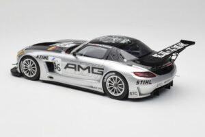 Mercedes AMG SLS C197 GT3 Team AMG China #96 M. Hakkinen / C. Cheng Zhuhai 6th 2011 Minichamps 1:18 151113196 Metāls — attēls 5 no 6