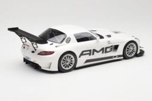 Mercedes AMG SLS C197 GT3 Street Balts Minichamps 1:18 151123107 Metāls — attēls 2 no 6