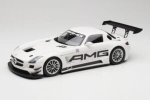 Mercedes AMG SLS C197 GT3 Street Balts Minichamps 1:18 151123107 Metāls