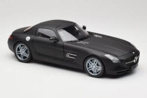 Mercedes SLS AMG C197 Matte Black Minichamps 1:18 100039027 Metāls — attēls 6 no 8