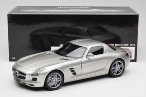 Mercedes SLS AMG C197 Matt Sudrabs Minichamps 1:18 100039029 Metāls — attēls 8 no 8