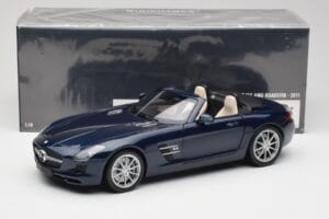 Mercedes SLS AMG R197 Roadster South Seas Zils Minichamps 1:18 100039031 Metāls — attēls 8 no 8