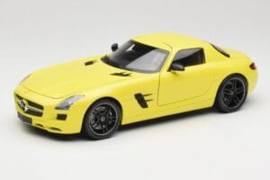 Mercedes SLS AMG C197 Dzeltens Minichamps 1:18 100039022 Metāls