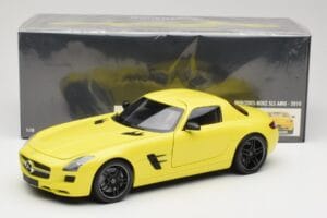 Mercedes SLS AMG C197 Dzeltens Minichamps 1:18 100039022 Metāls — attēls 8 no 8