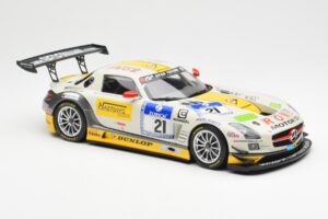 Mercedes SLS AMG GT3 #21 Rowe Racing Arnold / Roloff / Seyffarth / Jäger ADAC 24 Hours Nürburgring 2013 Minichamps 1:18 15113 — attēls 4 no 6