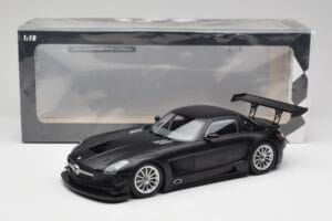 Mercedes SLS AMG GT3 C197 Street Matēts Melns Minichamps 1:18 151113101 Metāls — attēls 6 no 6