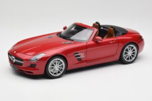 Mercedes SLS AMG R197 Roadster Le Mans Sarkans Minichamps 1:18 100039030 Metāls