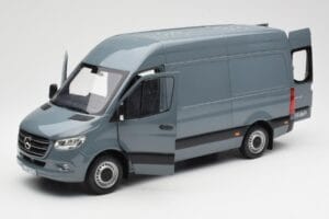 Mercedes Sprinter W907 Zili Pelēks Norev 1:18 183423 Metāls — attēls 2 no 7