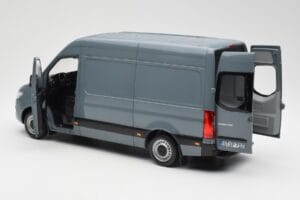 Mercedes Sprinter W907 Zili Pelēks Norev 1:18 183423 Metāls — attēls 5 no 7