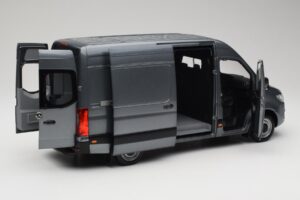 Mercedes Sprinter W907 Furgons Selenite Grey Metallic Norev 1:18 B66004163 Metāls — attēls 2 no 8