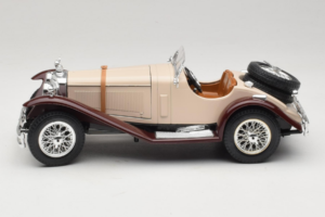 Mercedes SSK Bēšs & Tumšsarkans Bburago 1:18 3009-M4 Metāls — attēls 3 no 6