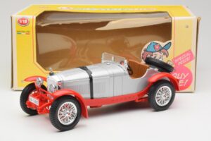 Mercedes SSK Sudrabs & Sarkans Bburago 1:18 3009-M2 Metāls — attēls 6 no 6