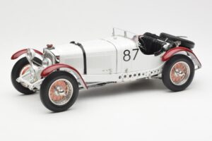 Mercedes SSKL R. Caracciola / W. Sebastian Mille Miglia Winner 1931 CMC 1:18 M-055 Metāls