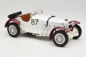 Mercedes SSKL #87 R. Caracciola Mille Miglia 1931 Bburago 1:18 3202 Metāls — attēls 4 no 6