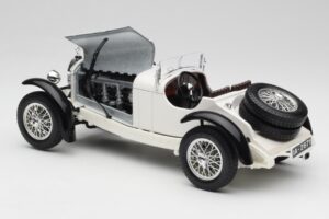 Mercedes SSKL Balts Bburago 1:18 3002 Metāls — attēls 5 no 8