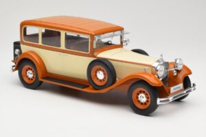 Mercedes Type Nurburg W08 460/460K Bēžs MCG 1:18 MCG18034 Metāls — attēls 4 no 6