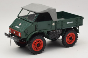Mercedes Unimog 401 Zaļš Schuco 1:18 135 Metāls