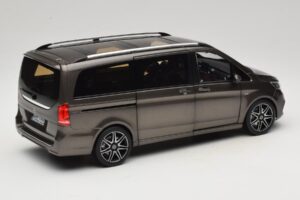 Mercedes V-Class W447 AMG Line Indium Grey Norev 1:18 183873 Metāls — attēls 3 no 8