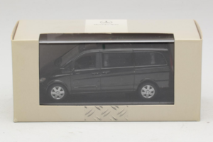 Mercedes Viano W639 Atlantis Blue Minichamps 1:43 B67871200 Metāls — attēls 4 no 4