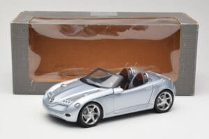 Mercedes Vision SLA Sudrabs Gate 1:18 B66962114 Metāls — attēls 8 no 8