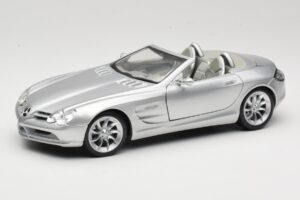 Mercedes Vision SLR Roadster Sudrabs Maisto 1:18 B66962107 Metāls